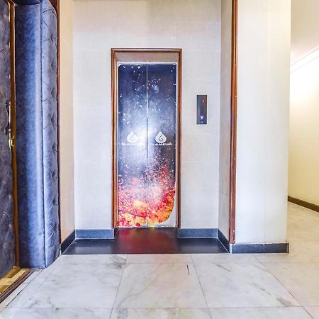 Collection O Hotel Four Boutique Kukas Εξωτερικό φωτογραφία