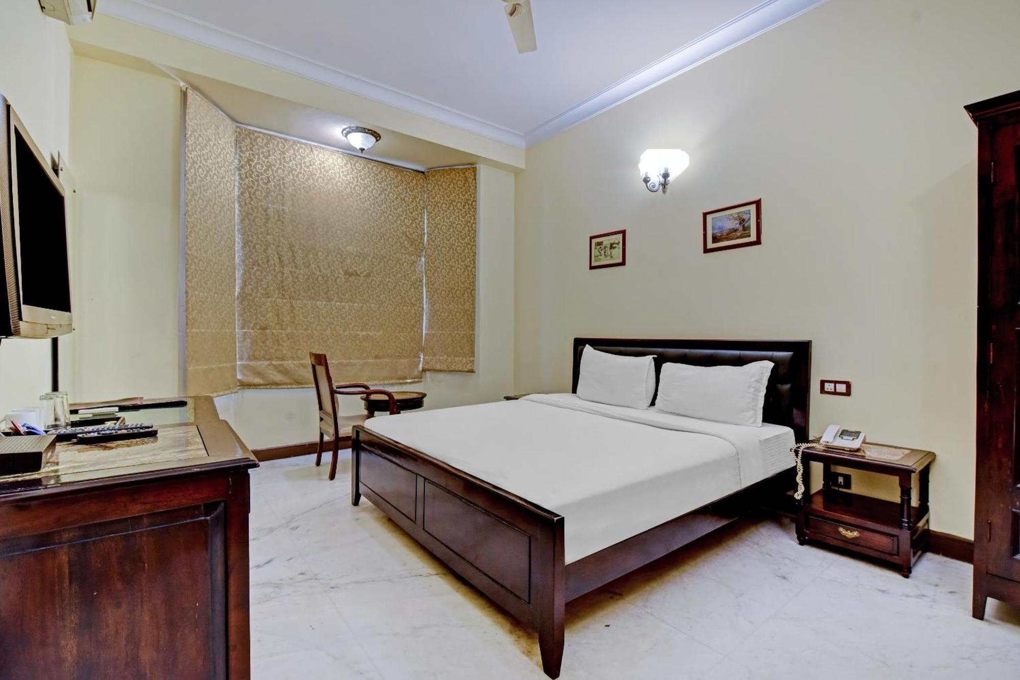 Collection O Hotel Four Boutique Kukas Εξωτερικό φωτογραφία