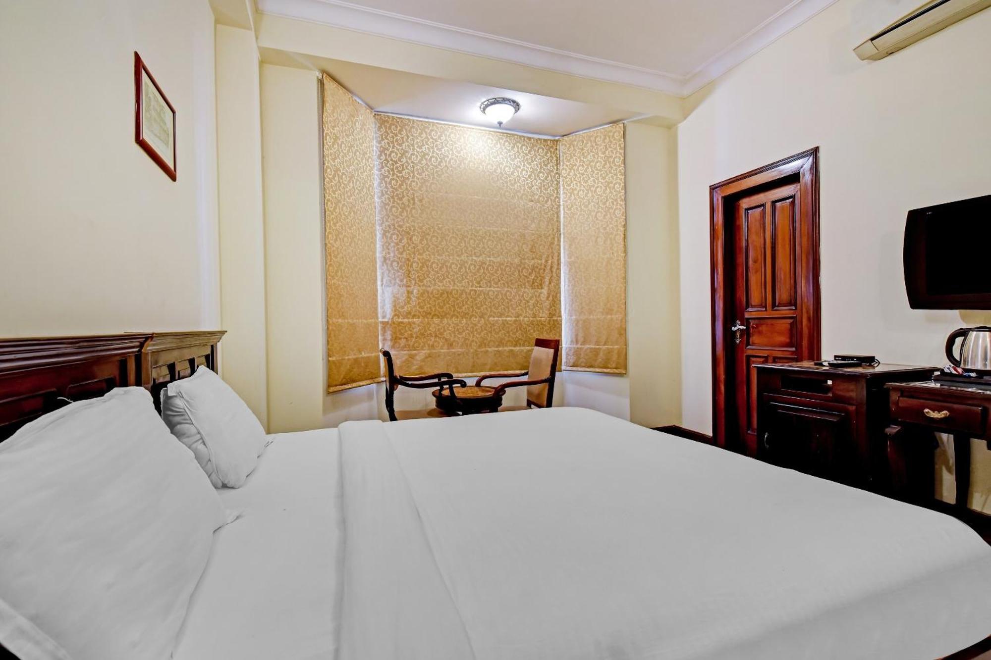 Collection O Hotel Four Boutique Kukas Εξωτερικό φωτογραφία