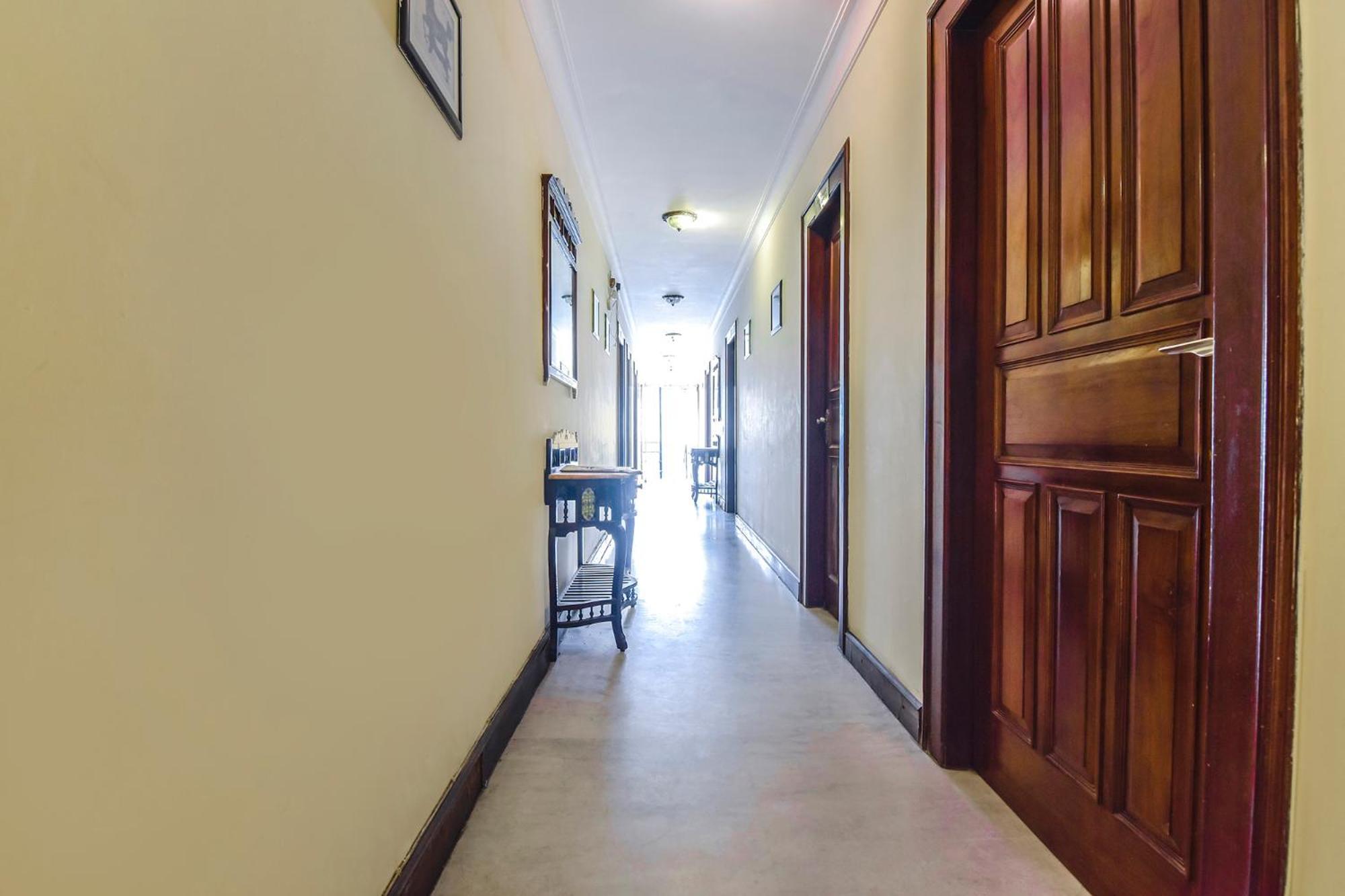 Collection O Hotel Four Boutique Kukas Εξωτερικό φωτογραφία